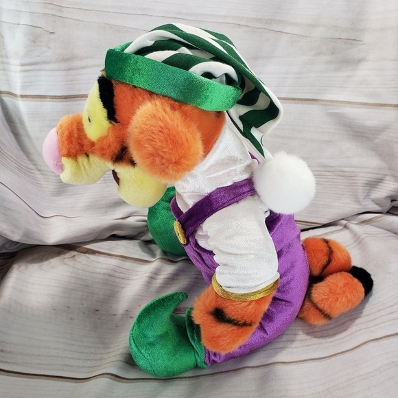 Disney Store Winnie The Pooh Tigger Elf Plush Stuffed Toy Velvet Vintage 12 Inch - Picture 4 of 9